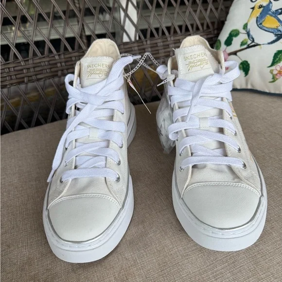 Skechers White High-Top Sneakers with Multicolor Accents - Picture 7 of 11